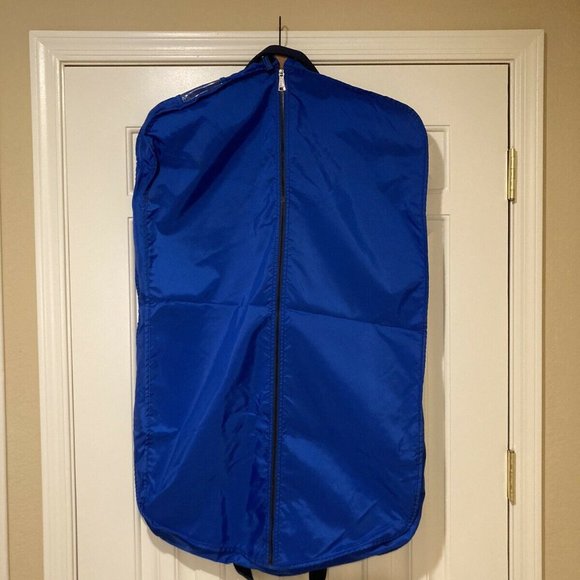 Authentic & Vintage 1980's MUSE AIR Nylon Flight Crew Garment Bag - Picture 3 of 8